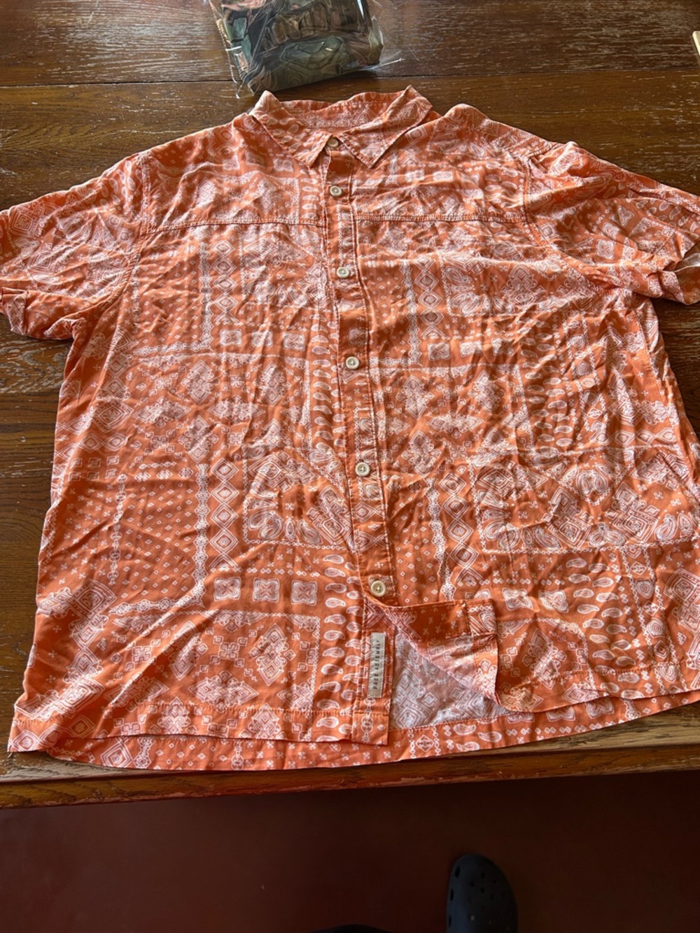 Free assembly Bandana Print Short Sleeve Button-Up Shirt